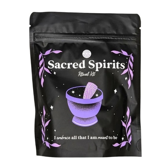 Black and Purple Bath Soak with Mystical Elements - Picture 5 of 5